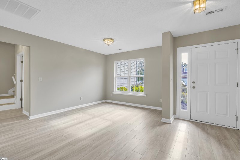 Property image 3 at 7 Ontario Court, Simpsonville, SC 29681