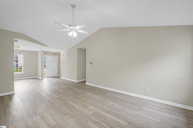 Property image 5 at 7 Ontario Court, Simpsonville, SC 29681