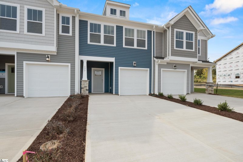 Property image 3 at 177 Shallons Drive, Greenville, SC 29609