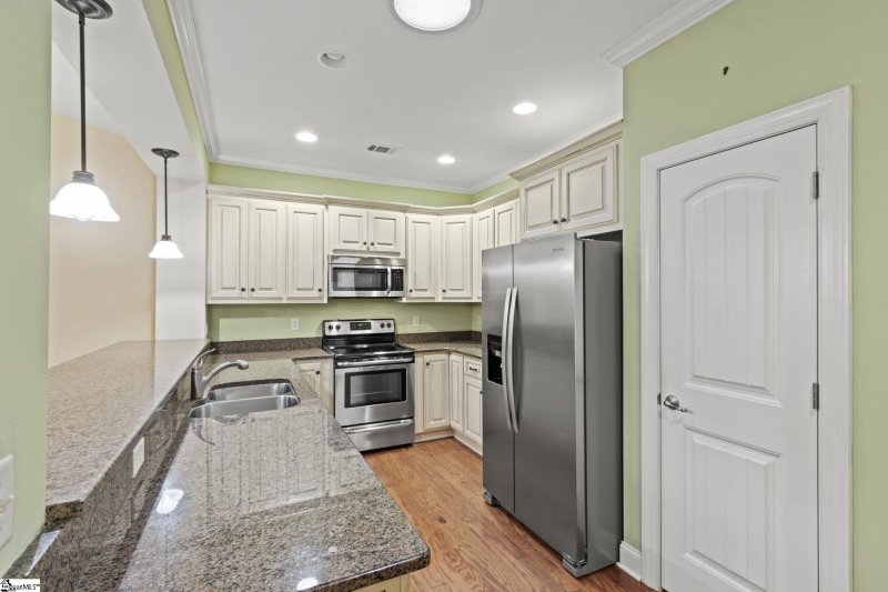 Property image 4 at 42 Hillsborough Drive, Anderson, SC 29621