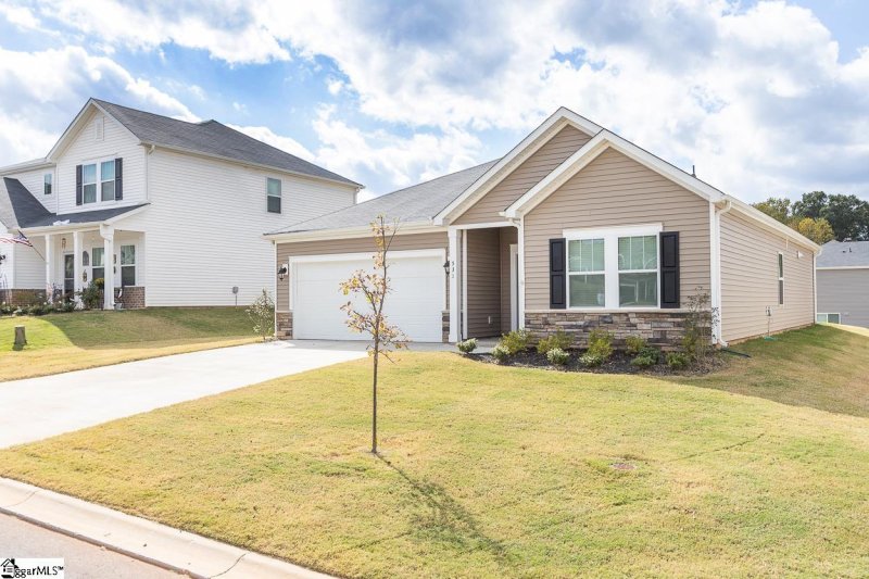 Property image 2 at 531 Water Gap Drive, Pelzer, SC 29669