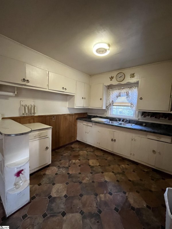 Property image 3 at 2 Rocky Knoll Drive, Greenville, SC 29605