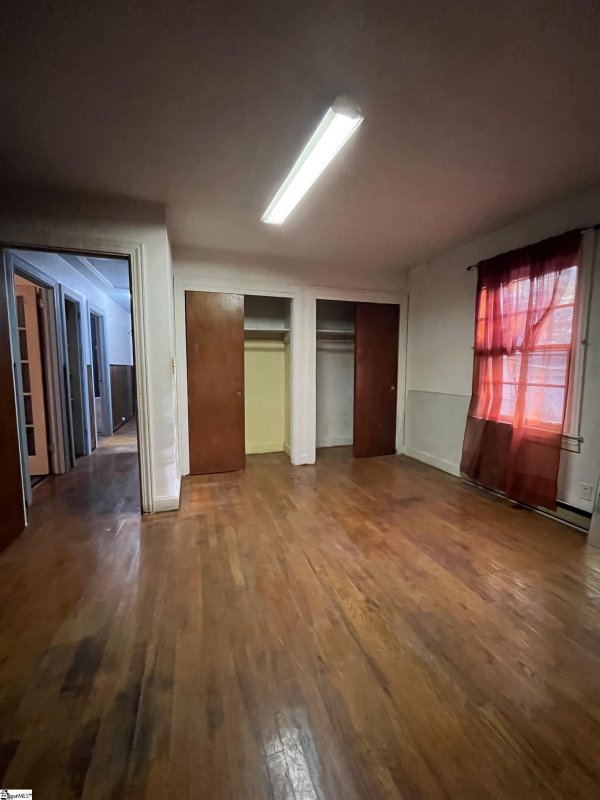 Property image 5 at 2 Rocky Knoll Drive, Greenville, SC 29605