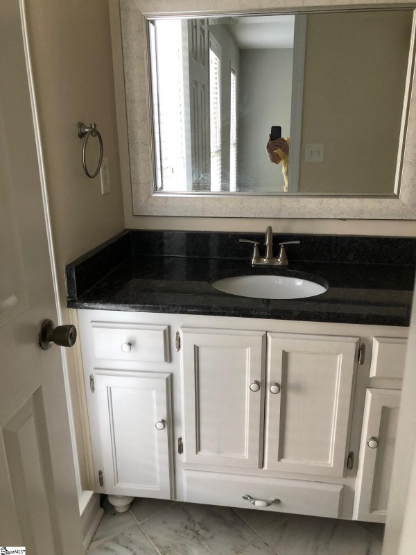 Property image 5 at 16 Cannon Circle, Greenville, SC 29607