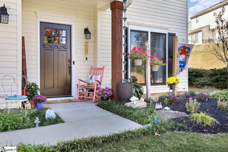 Property image 3 at 202 Greenport Way, Greenville, SC 29607