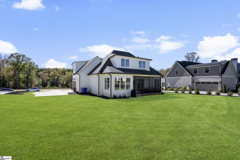 Property image 4 at 215 Braxton Meadow Drive, Simpsonville, SC 29681
