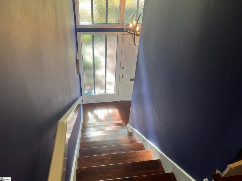 Property image 3 at 108 Briarview Circle, Greenville, SC 29615