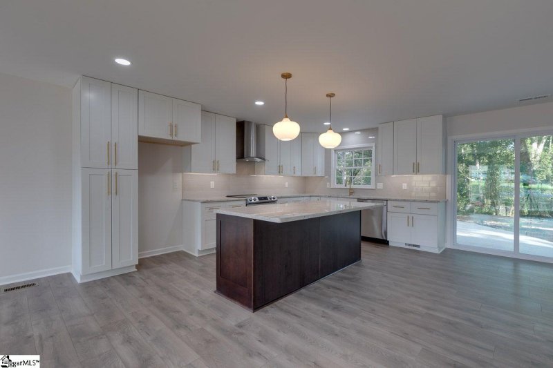 Property image 5 at 107 Huntington Drive, Anderson, SC 29625