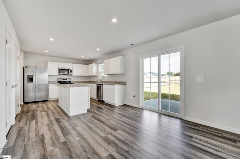 Property image 5 at 203 Tallowberry Way, Greenville, SC 29605