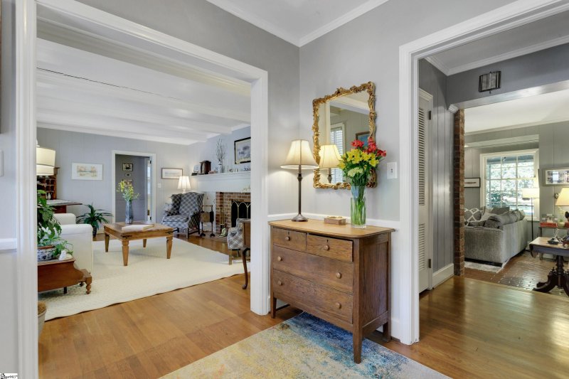 Property image 4 at 100 Lake Fairfield Drive, Greenville, SC 29615