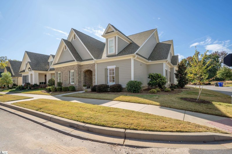 Property image 2 at 103 Jessen Drive, Greenville, SC 29607