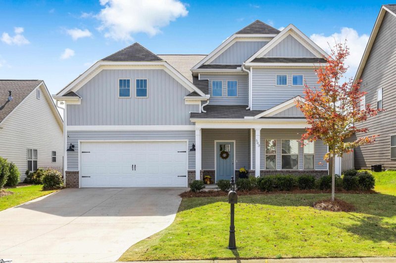 503 W Saddletree Drive