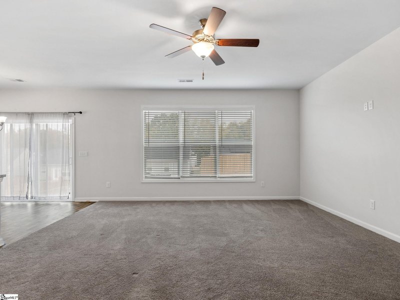 Property image 4 at 439 White Peach Way, Duncan, SC 29334