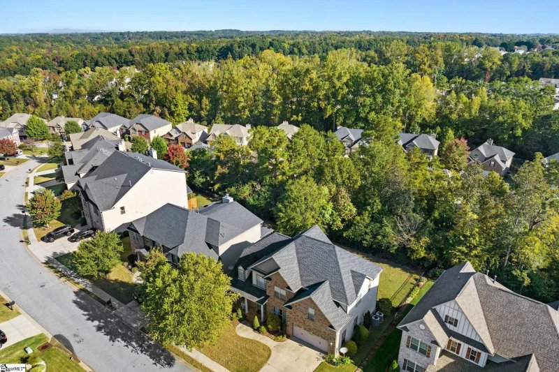 Property image 4 at 29 Lazy Willow Drive, Simpsonville, SC 29680