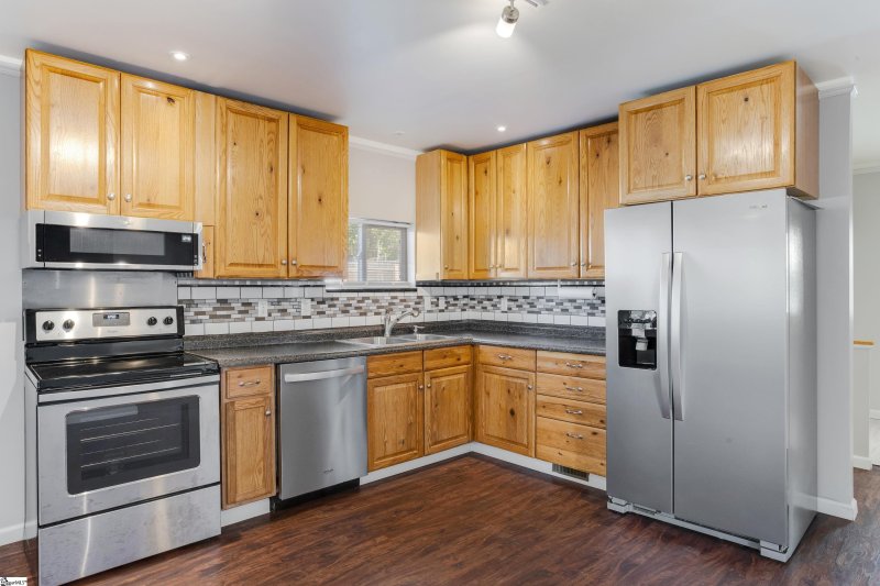 Property image 5 at 122 Rock View Street, Easley, SC 29640