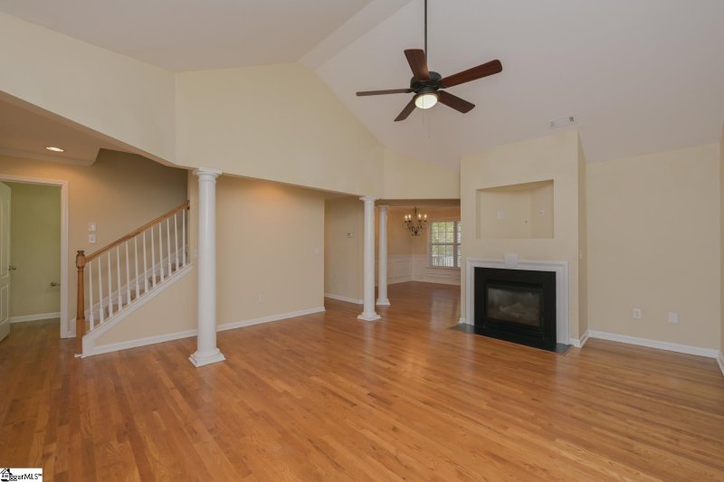 Property image 3 at 14 Reddington Drive, Greer, SC 29650