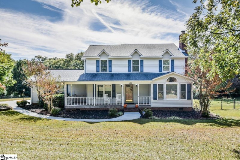 Property image 3 at 108 Berkley Drive, Easley, SC 29642