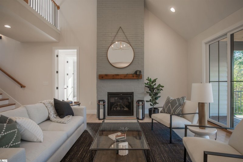 Property image 2 at 43 Enoree Farm Way, Taylors, SC 29687