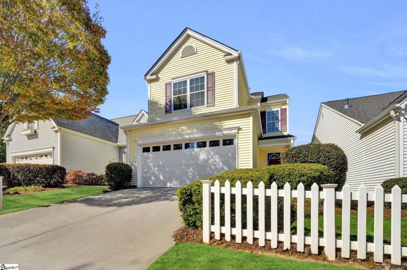 Property image 2 at 304 Pemaquid Court, Simpsonville, SC 29681