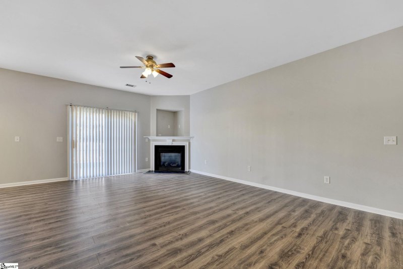 Property image 4 at 304 Pemaquid Court, Simpsonville, SC 29681