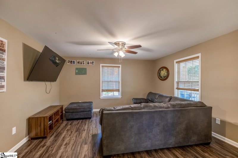 Property image 4 at 411 Wood Court, Williamston, SC 29697