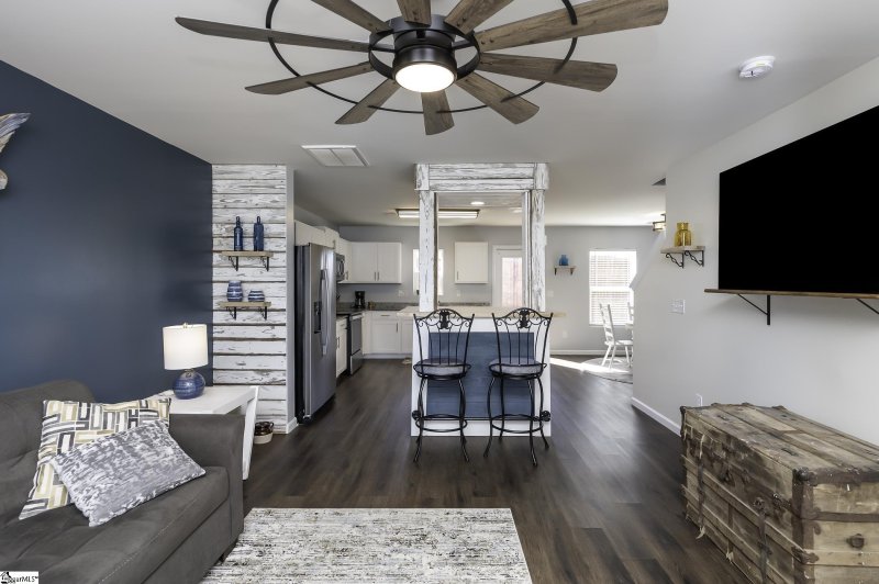 Property image 5 at 116 Colonial Walk, Pickens, SC 29671