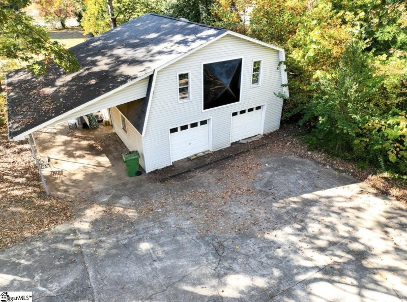 Property image 3 at 3 Mapleton Drive, Greenville, SC 29607