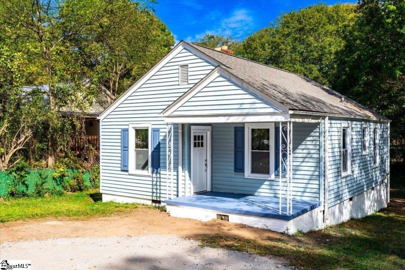 Property image 3 at 6 Alice Street, Greenville, SC 29611-4102