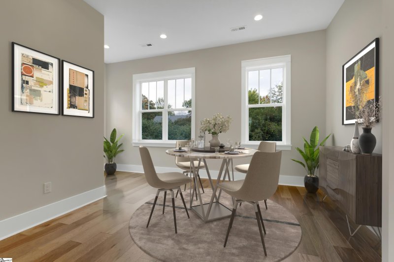 Property image 4 at 15 Whitner Street, Greenville, SC 29601