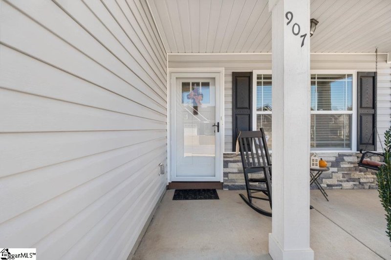 Property image 4 at 907 John Thomas Way, Greer, SC 29651