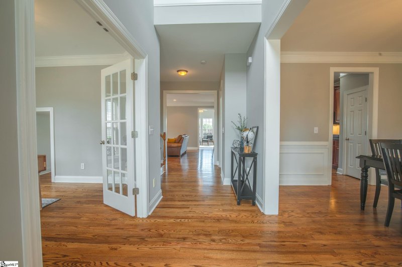 Property image 3 at 1112 CARRIAGE PARK Circle, Greer, SC 29650