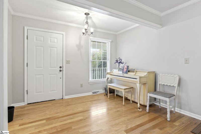 Property image 3 at 6 Nolan Road, Travelers Rest, SC 29690