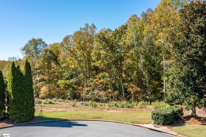 Property image 2 at 120 Scarlett Drive, Duncan, SC 29334