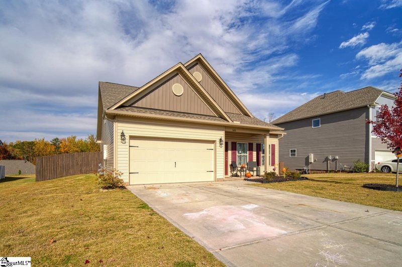 Property image 4 of 626 Grantleigh Drive in Wilson Farms, Duncan, SC 29334
