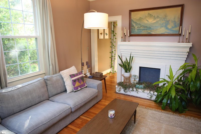 Property image 5 at 104 Smythe Street, Greenville, SC 29611