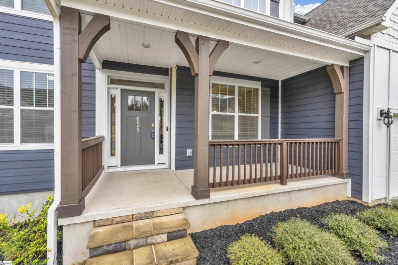 Property image 2 at 655 Diamond Ridge Way, Duncan, SC 29334