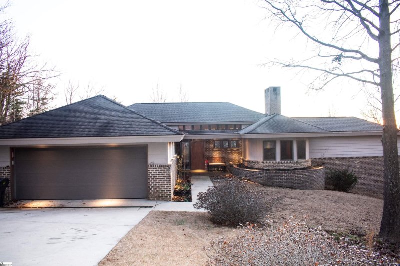 Property image 2 at 40 Laurel Ridge, Greenville, SC 29609