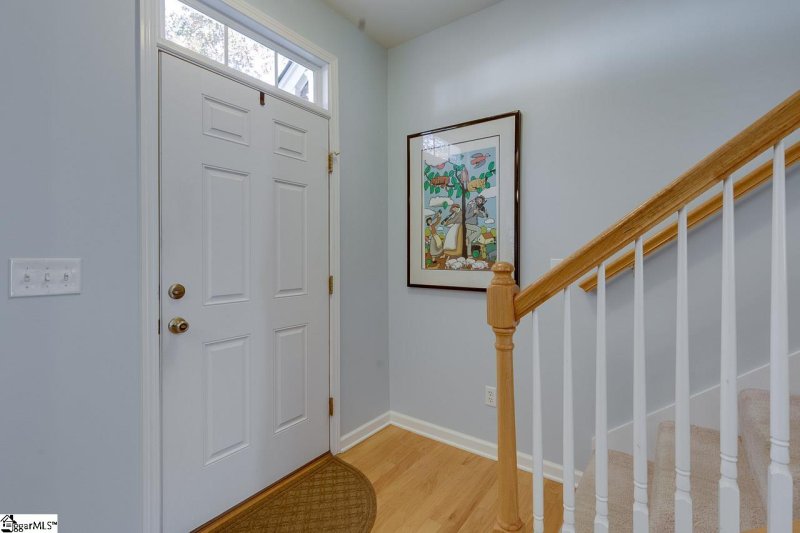 Property image 4 at 318 Majesty Court, Greenville, SC 29615