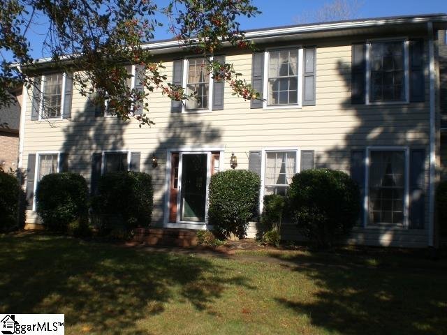 Property image 2 at 108 W Queen Ann Road, Greenville, SC 29615