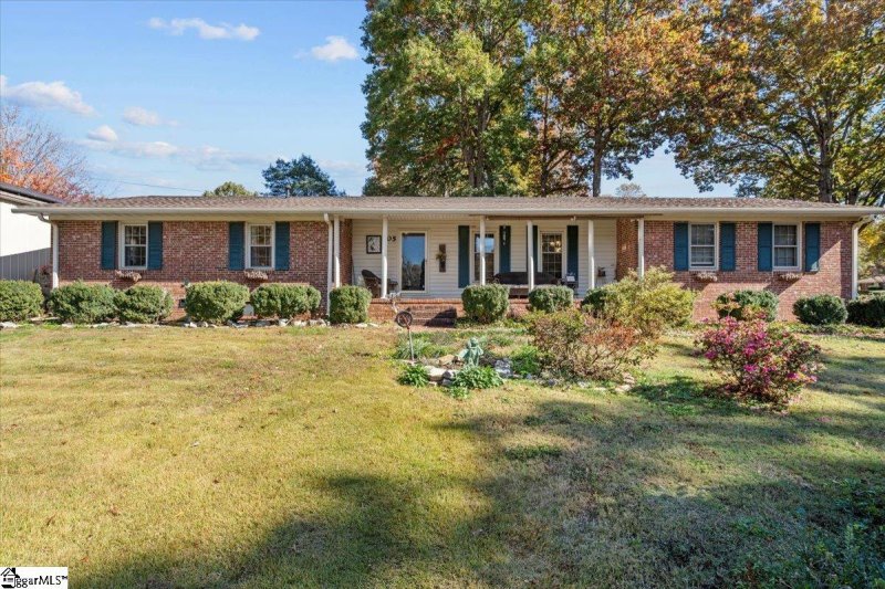 Property image 3 at 105 Brookbend Road, Mauldin, SC 29662