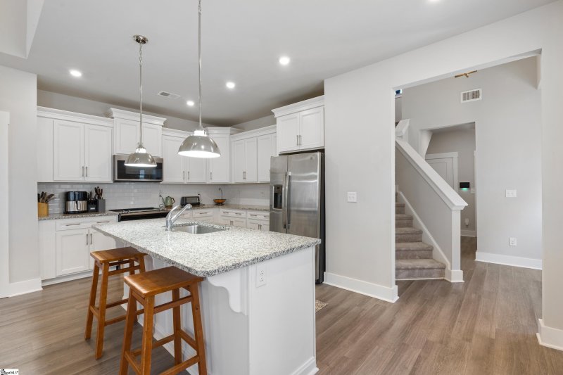 Property image 3 at 106 Pine Hollow Place, Easley, SC 29642