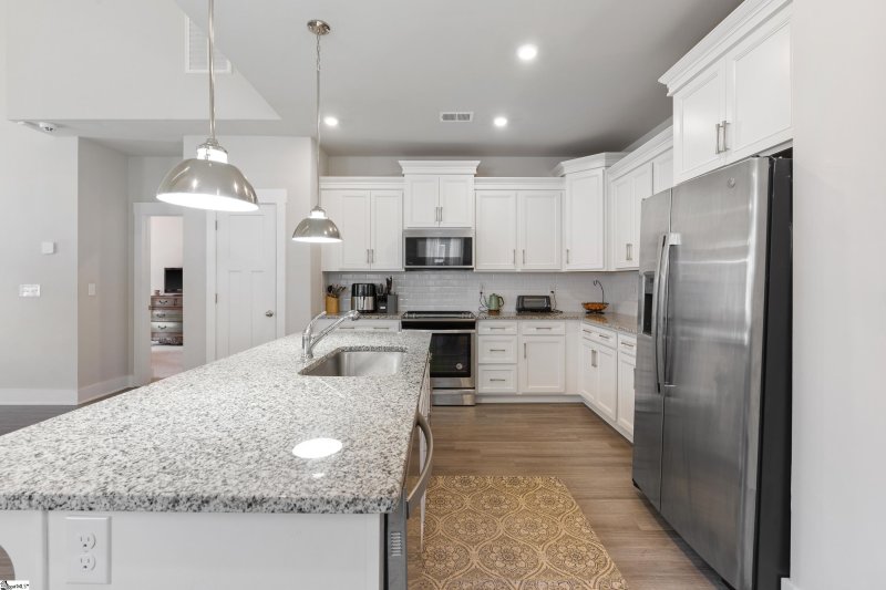 Property image 4 at 106 Pine Hollow Place, Easley, SC 29642