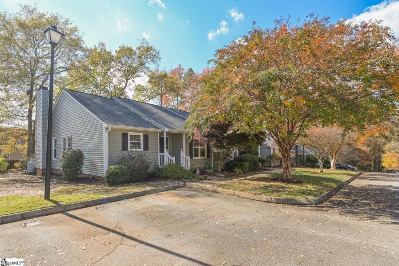 Property image 2 at 512 Wentworth Street, Mauldin, SC 29662