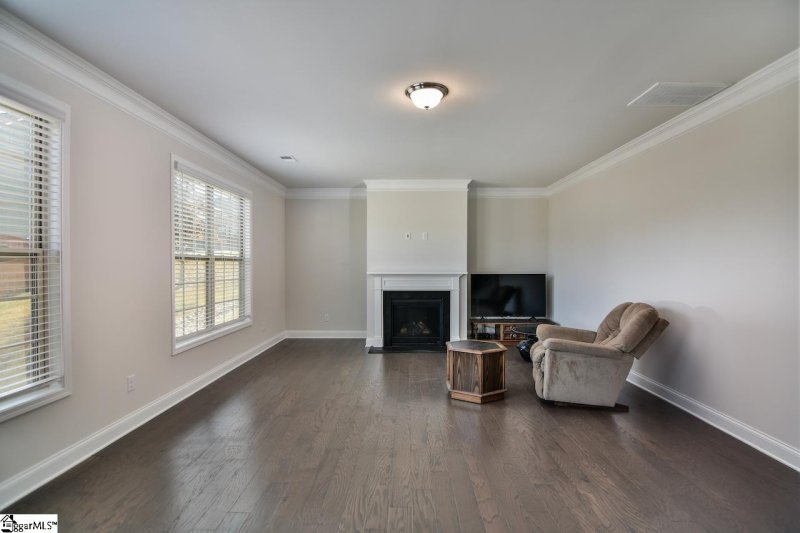 Property image 5 at 390 Tigers Eye Run, Duncan, SC 29334