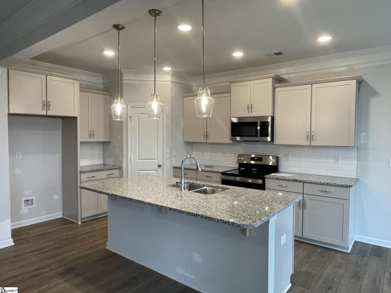 Property image 2 at 6083 Haddington Drive, Roebuck, SC 29376