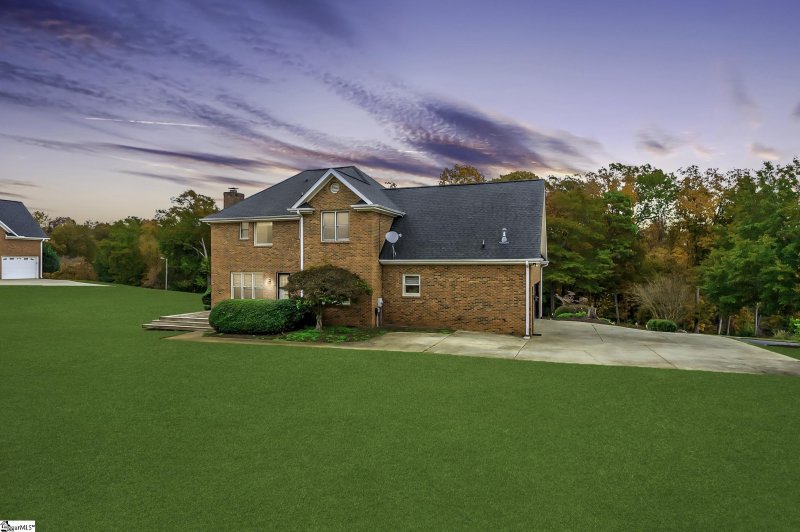 Property image 2 at 459 Meathward Circle, Moore, SC 29369