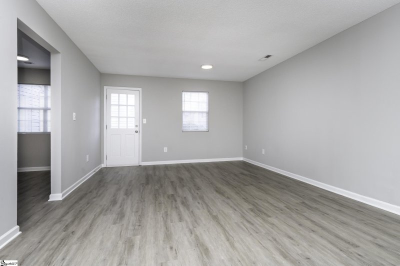 Property image 5 at 17 Allenwood Lane, Greer, SC 29650