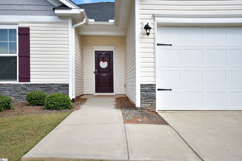 Property image 2 at 427 White Peach Way, Duncan, SC 29334