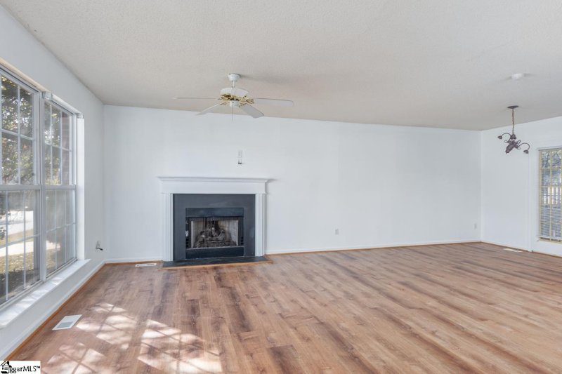 Property image 3 at 100 WINDY MEADOW Way, Simpsonville, SC 29680