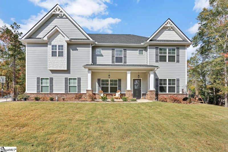 208 Sun Valley Court
